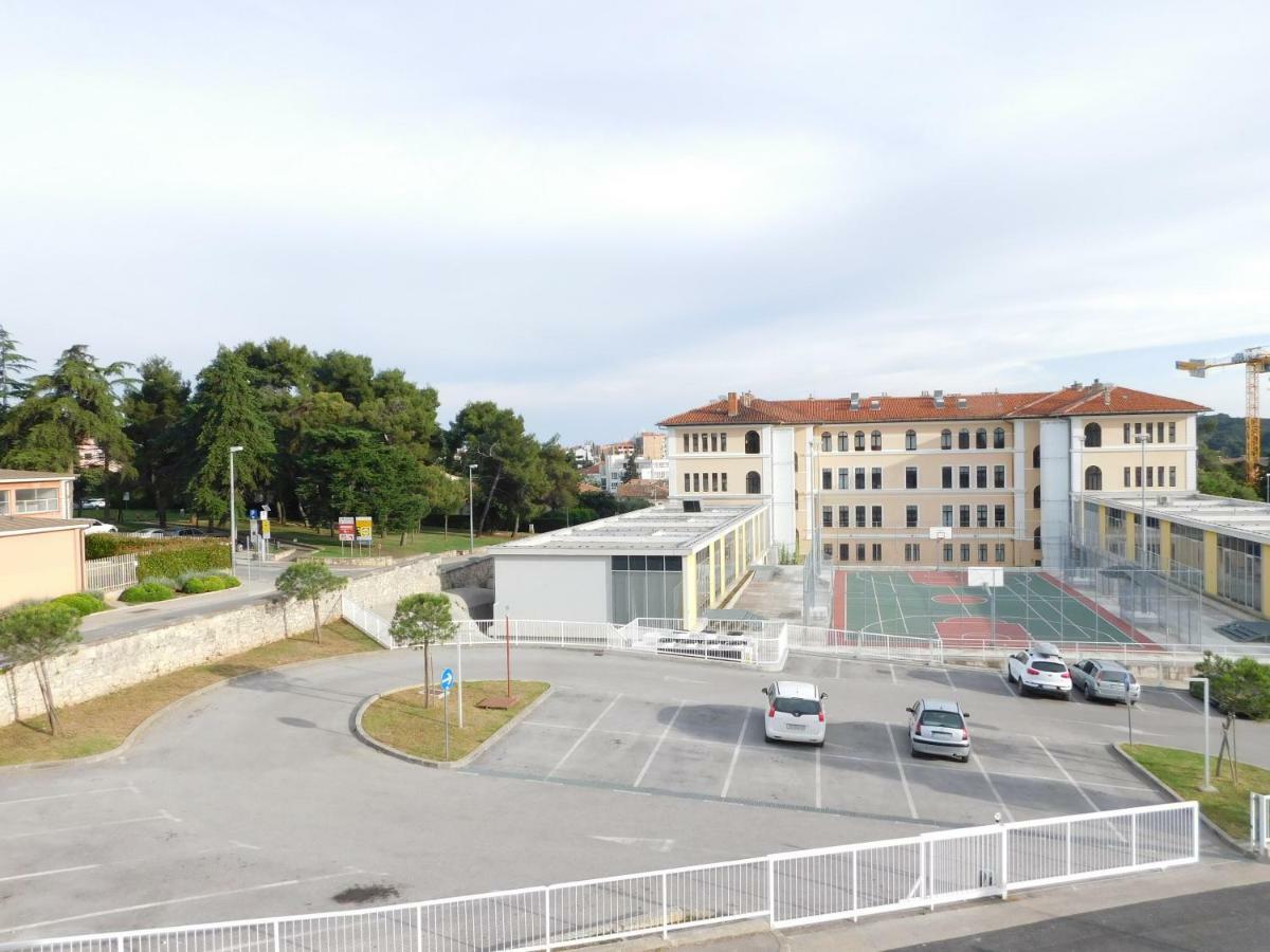 Rovinj'S Flowers Apartments Eksteriør billede